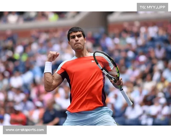 阿尔卡拉斯直落三盘取胜，职业生涯第100场大满贯胜利