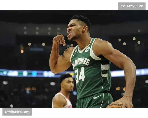 字母哥23分钟31+14+8刷新两项NBA历史纪录 字母哥23分钟31+14+8刷新两项NBA历史纪录